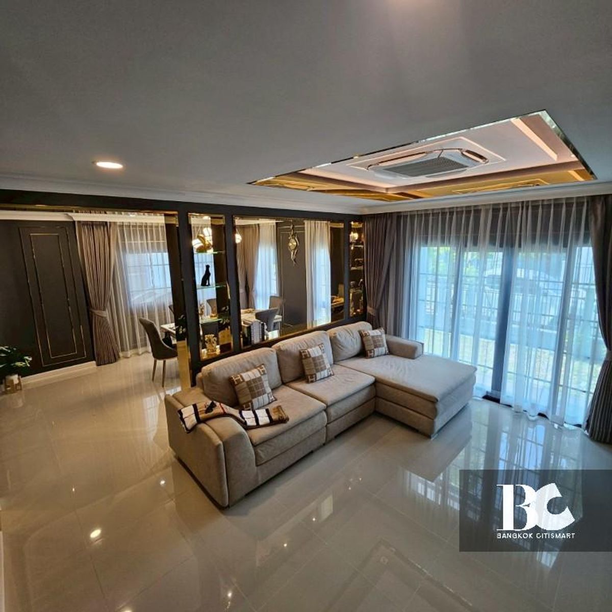 ให้เช่าบ้านบางนา แบริ่ง ลาซาล : For rent - Centro Bangna 4 bed 5 bath