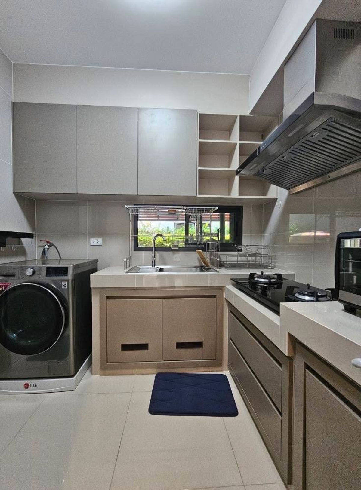 For SaleHouseNonthaburi, Bang Yai, Bangbuathong : Luxury House for Sale in Burasiri Ratchaphruek - 345Modern resort-style house with perfect functionality, located in a prime area near the city.