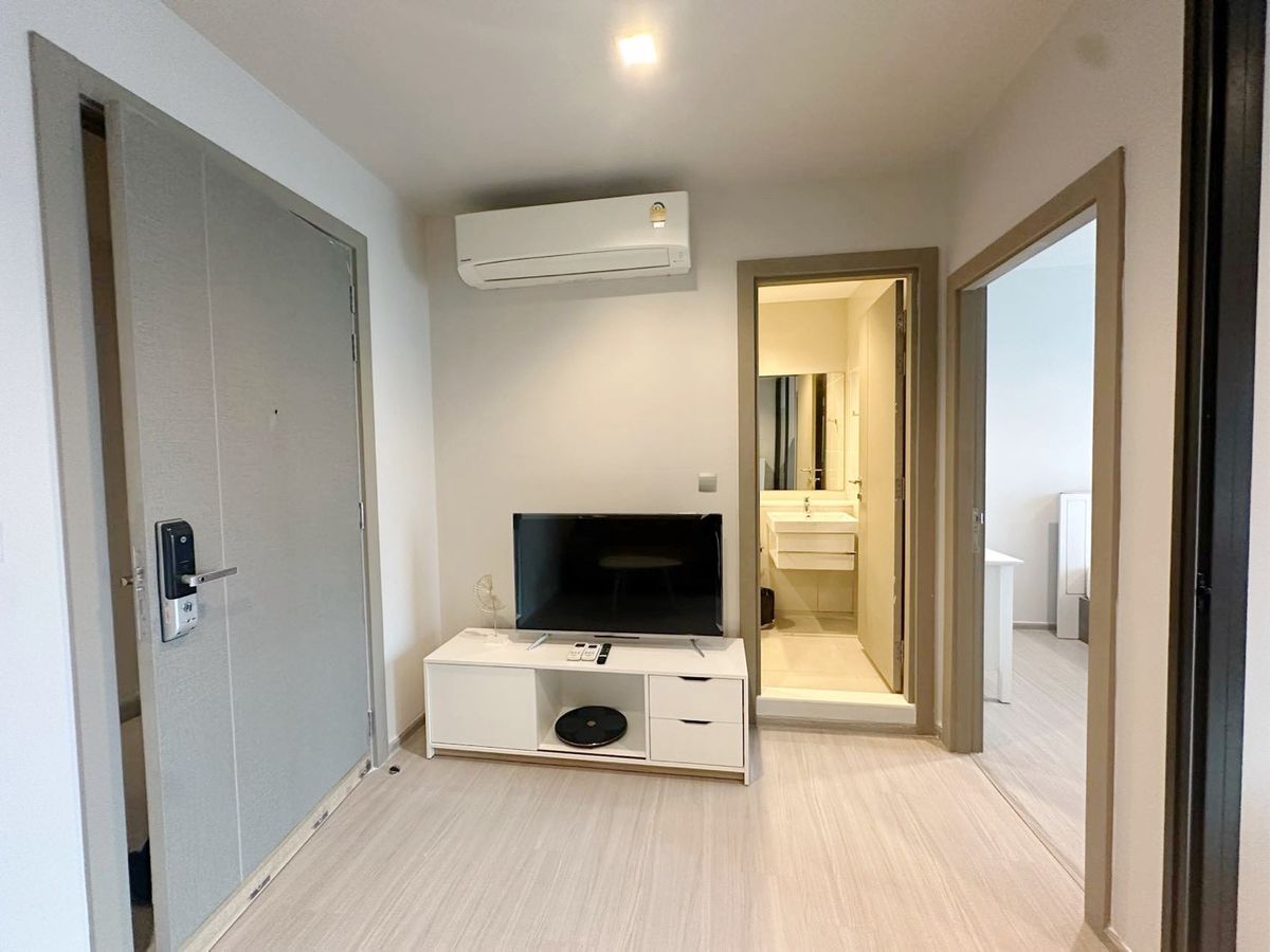 ให้เช่าคอนโดพระราม 9 เพชรบุรีตัดใหม่ RCA : สำหรับ Rent Life Asoke Rama 9🔥📞0954175132