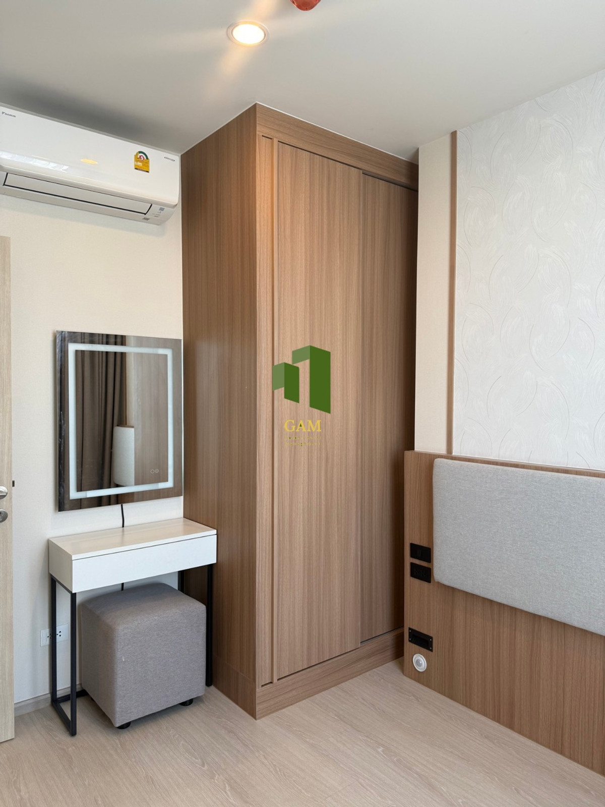 ให้เช่าคอนโดปิ่นเกล้า จรัญสนิทวงศ์ : [🌟ห้องมุมไม่เคยปล่อยเช่า] นิว โนเบิล ไฟฉาย-วังหลัง NUE Noble Faichai - Wang Lang