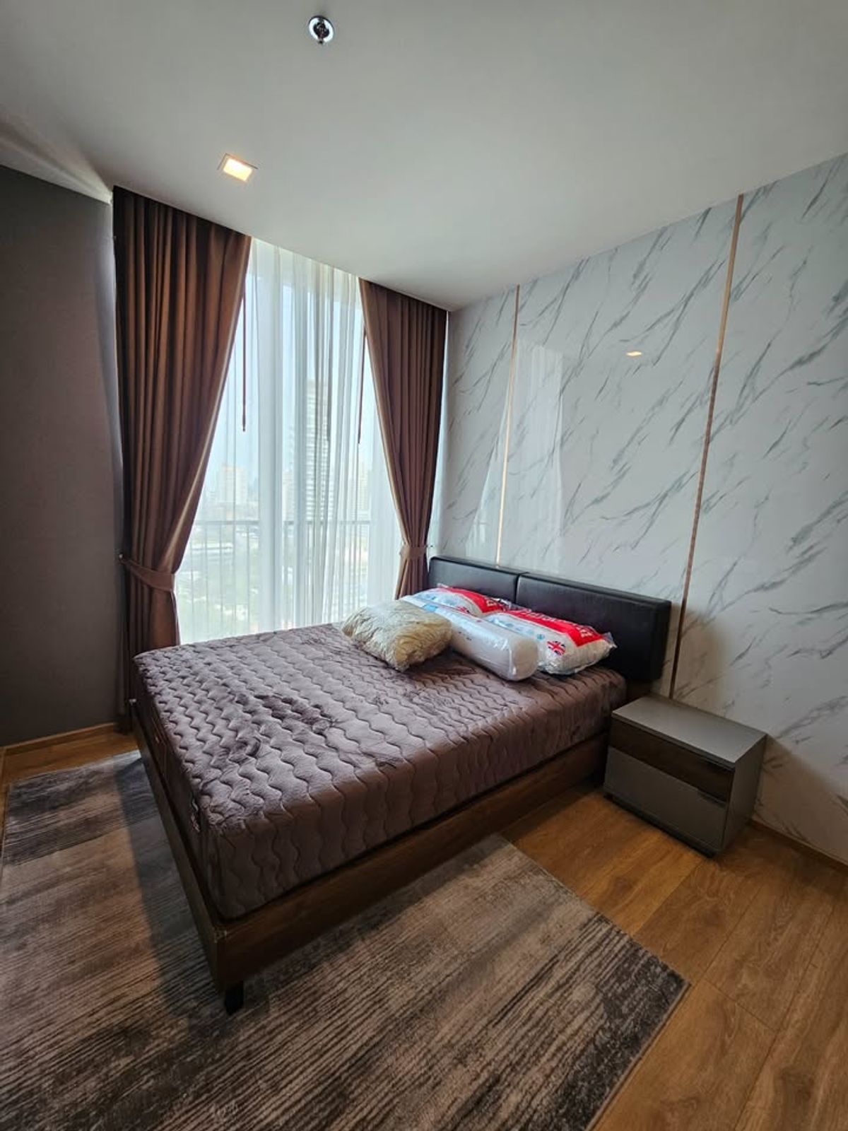 ให้เช่าคอนโดสุขุมวิท อโศก ทองหล่อ : ให้เช่า Noble Around Sukhumvit 33 ราคา 38,000 บาท [MKr250556]