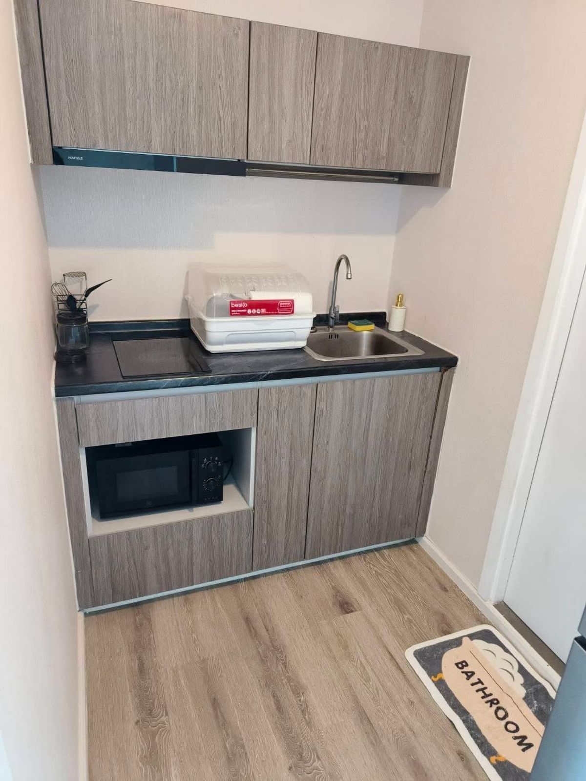 For RentCondoSamut Prakan,Samrong : For rent 🔥 Kensington Sukhumvit - Theparak 🔥 Fully furnished and equipped with electrical appliances, near MRT Thepphawan