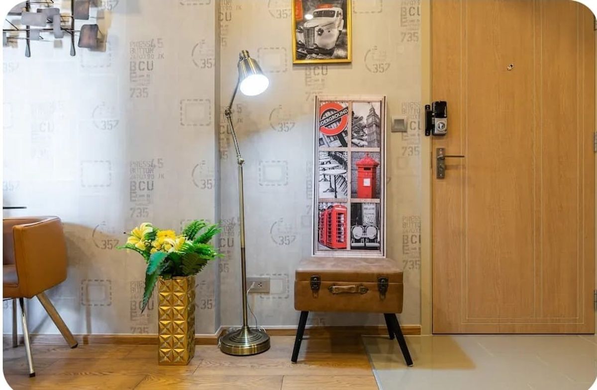 ให้เช่าคอนโดราชเทวี พญาไท : คอนโด Q Chidlom เดินทางสะดวก ใกล้รถไฟฟ้าบีทีเอส มีรถรับส่ง เฟอร์นิเจอร์ครบ พร้อมอยู่ทันที