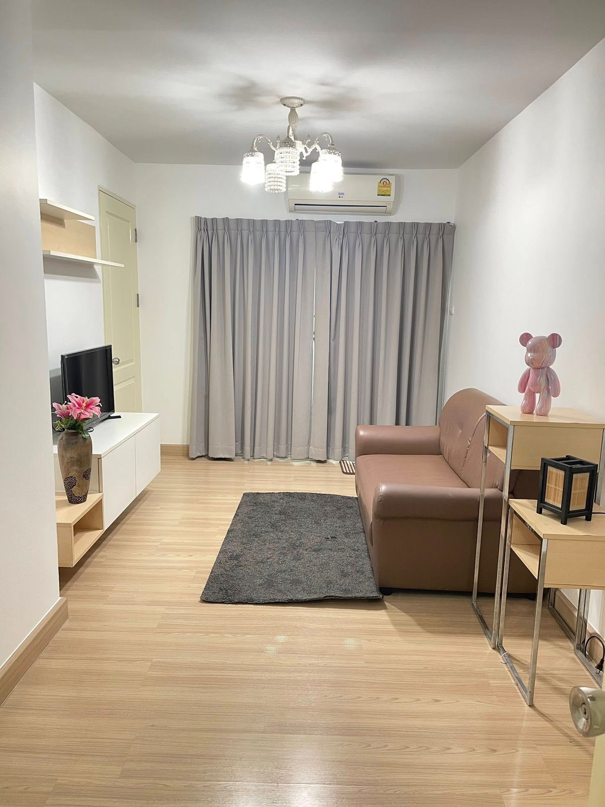 ให้เช่าคอนโดอ่อนนุช อุดมสุข : *FOR RENT* The Escape  Sukhumvit 101/1 (PTR1137)