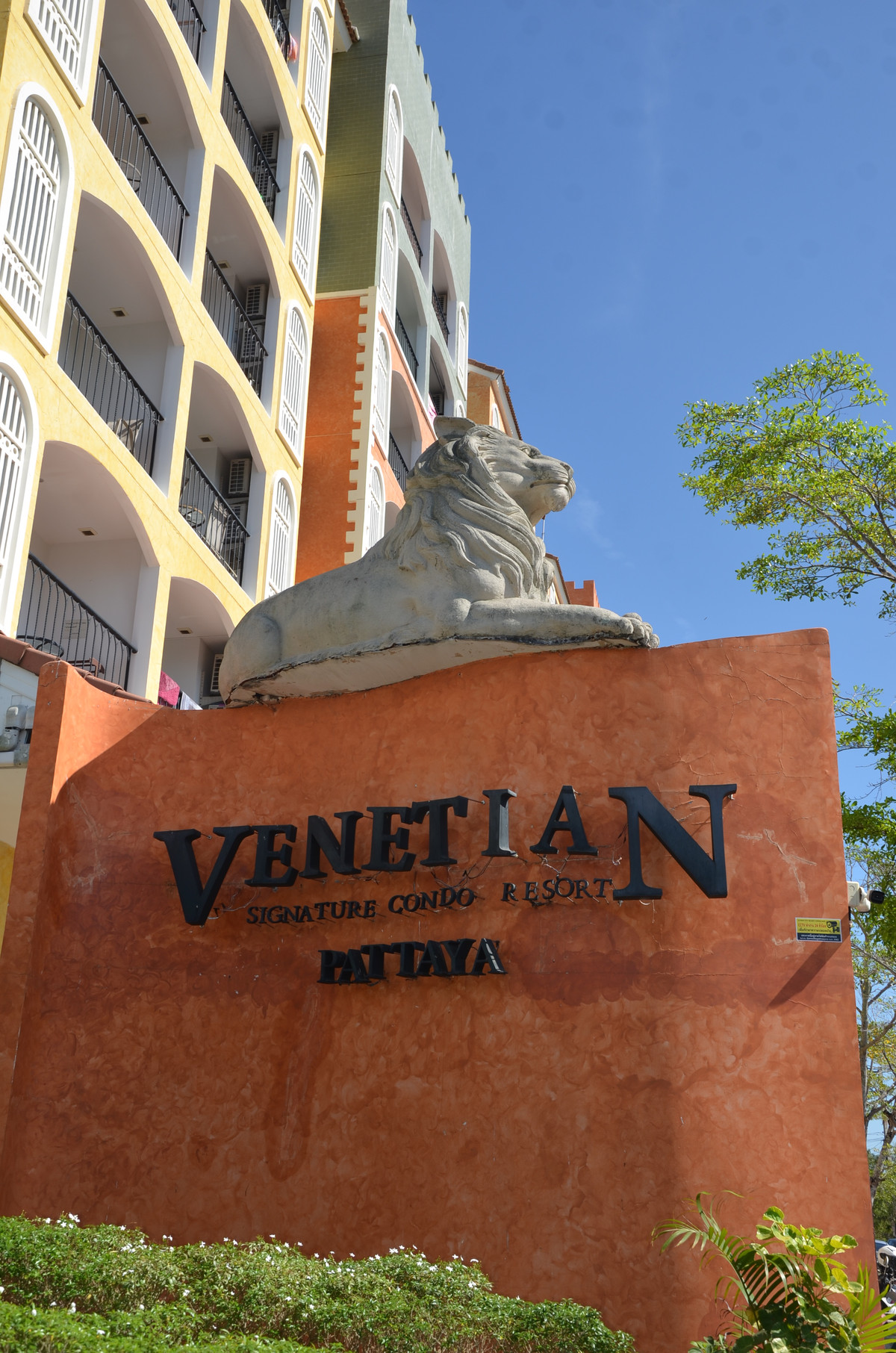 For SaleCondoPattaya, Bangsaen, Chonburi : Urgent Sales Venetian Signature Condo Resort Pattaya only 1.19mb