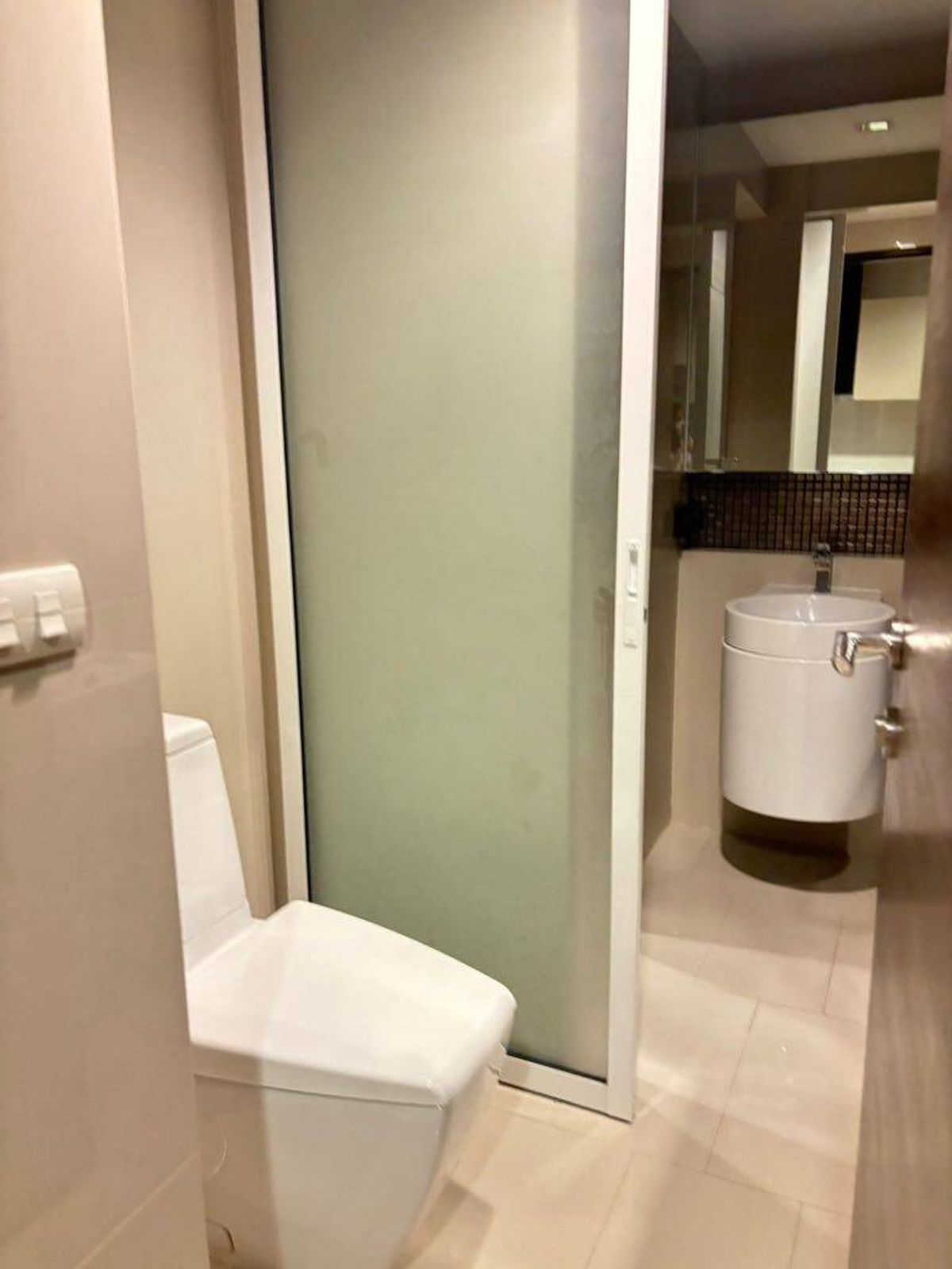 ขายคอนโดสาทร นราธิวาส : ขายด่วน One Bedroom 35.13 ตร.ม. ตึก North ชั้น 23 เพียง 5.2 ล้านบาท