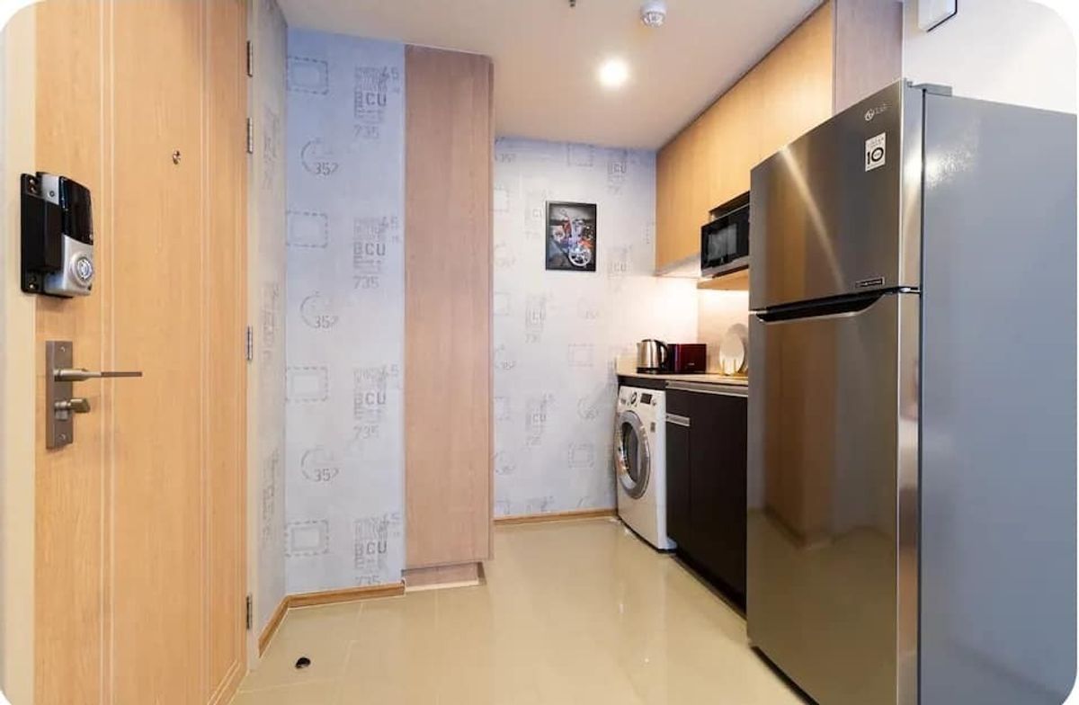 ให้เช่าคอนโดราชเทวี พญาไท : คอนโด Q Chidlom เดินทางสะดวก ใกล้รถไฟฟ้าบีทีเอส มีรถรับส่ง เฟอร์นิเจอร์ครบ พร้อมอยู่ทันที