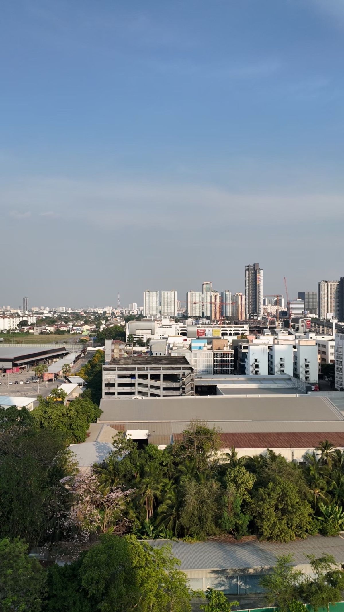 ขายคอนโดรัตนาธิเบศร์ สนามบินน้ำ พระนั่งเกล้า : 🌇 คอนโดห้องสวย แต่งครบ พร้อมลากกระเป๋าเข้าอยู่ ราคา 1.99 ⛅️