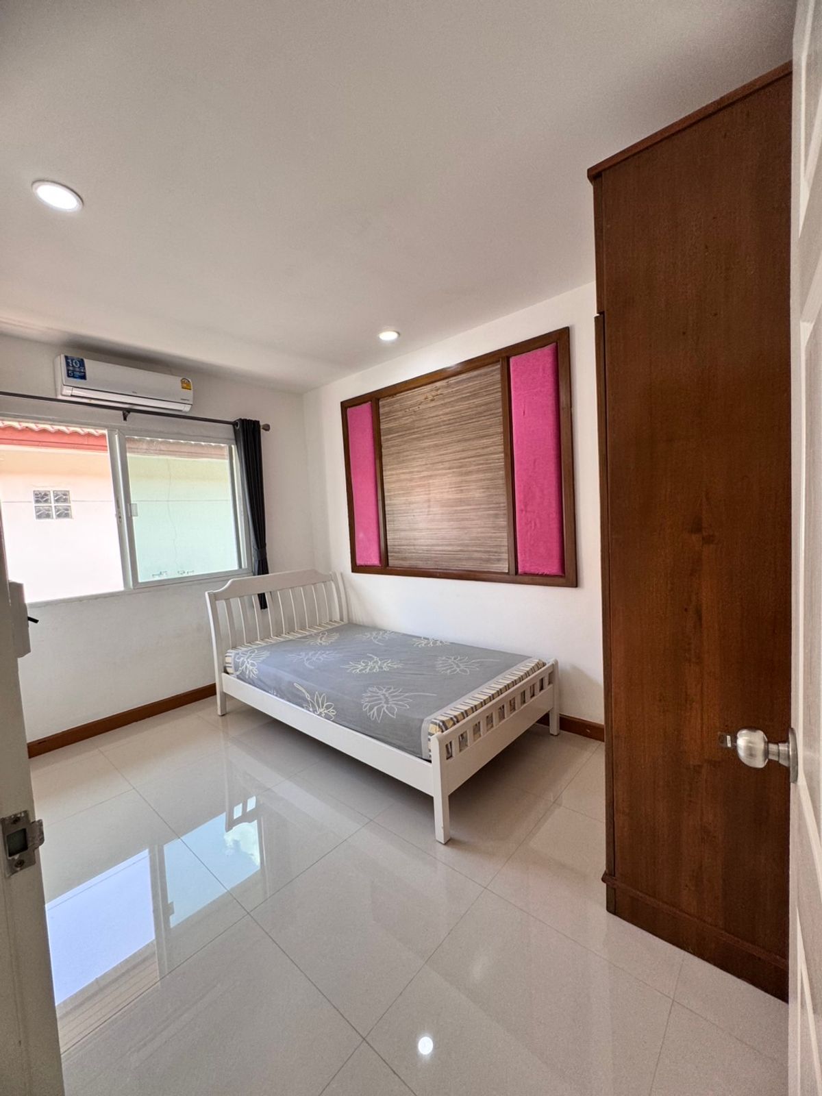 บ้านบางนา แบริ่ง ลาซาล : ขาย/ให้เช่าทาวน์โฮม 3 ชั้น หมู่บ้านศุภาลัยวิลล์ สุขุมวิท - ศรีนครินทร์ ใกล้ไบเทคบางนา (N.1715)