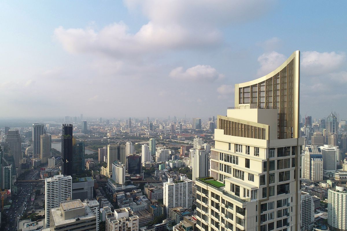ขายคอนโดสุขุมวิท อโศก ทองหล่อ : FOR SALE  1 BEDROOM 47 SQ.M    GOOD POSITION  +  opportunity for new owner