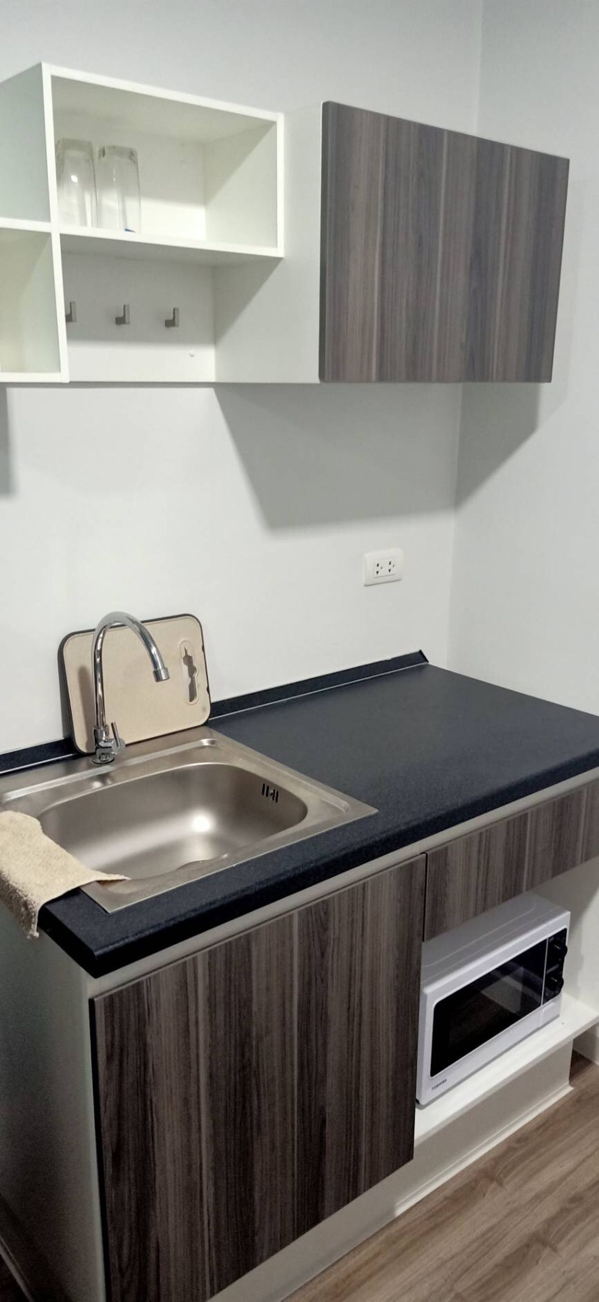 For SaleCondoPathum Thani,Rangsit, Thammasat : Quick sale Gen Condo, near RMUT, Thanyaburi, Studio Room, only 1.5 million