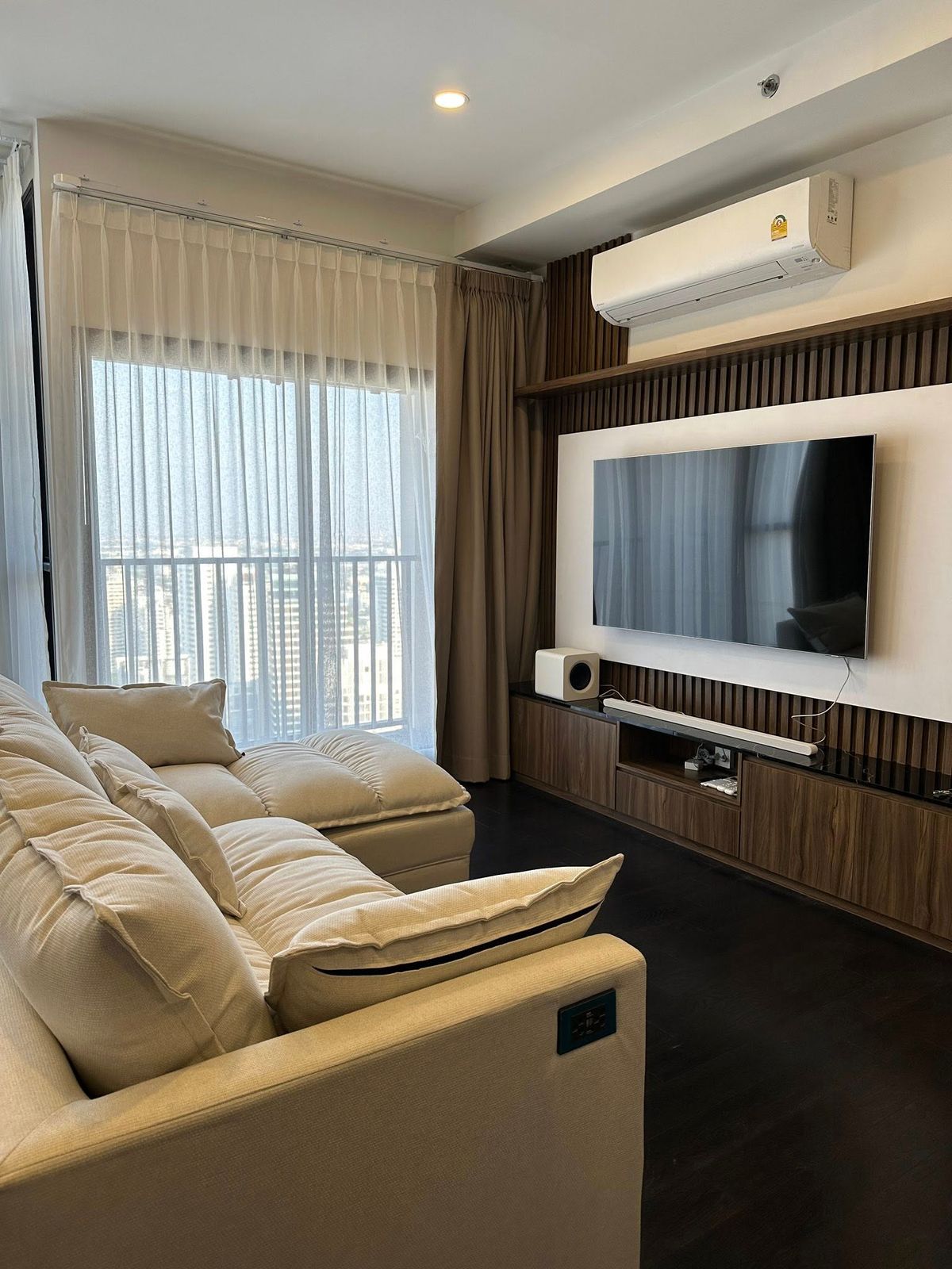 ให้เช่าคอนโดสุขุมวิท อโศก ทองหล่อ : ให้เช่า Park Origin Thonglor ราคา 69,000 บาท [MKr250555]