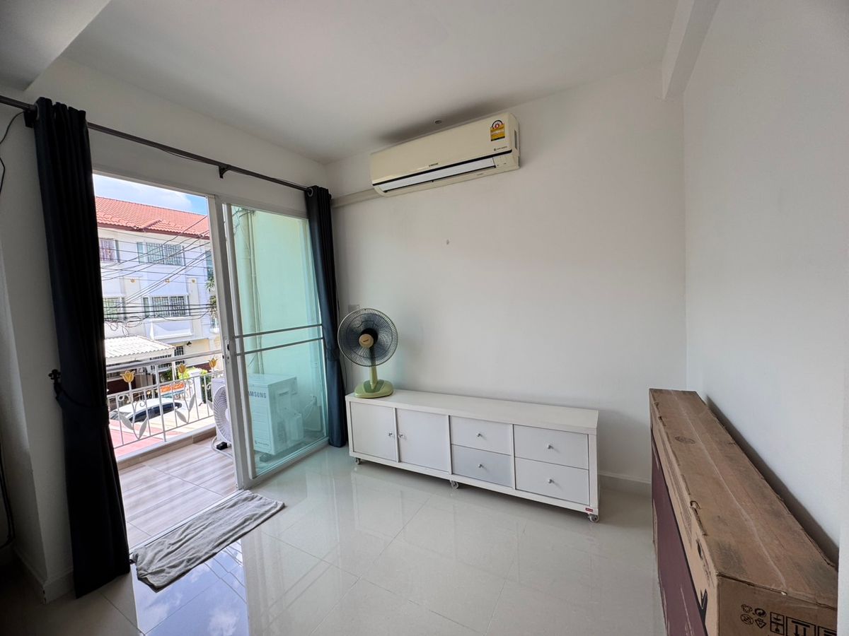 บ้านบางนา แบริ่ง ลาซาล : ขาย/ให้เช่าทาวน์โฮม 3 ชั้น หมู่บ้านศุภาลัยวิลล์ สุขุมวิท - ศรีนครินทร์ ใกล้ไบเทคบางนา (N.1715)