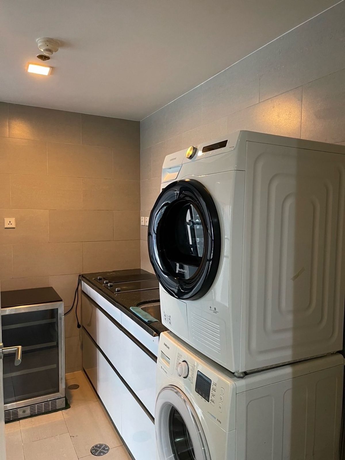 For SaleCondoSathorn, Narathiwat : Urgent Sale 3 bedcomdo with private lift lobby