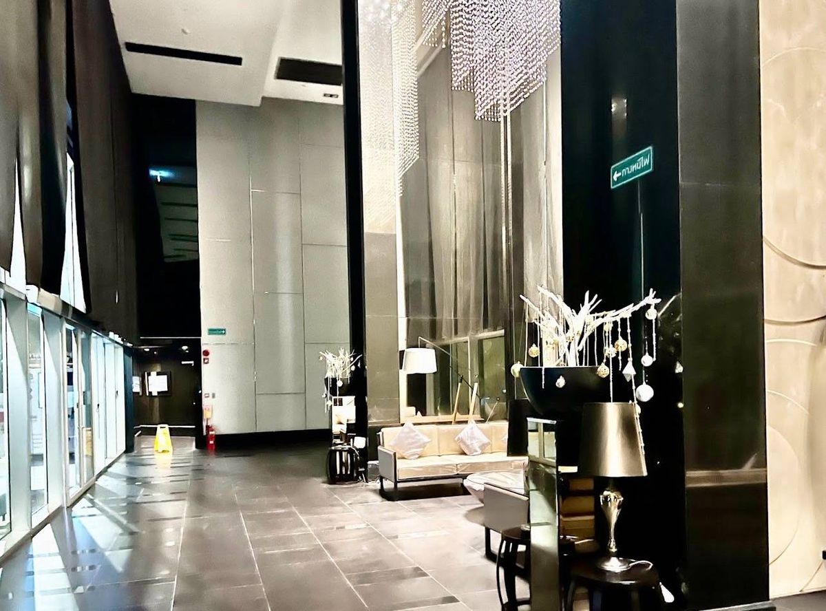 ขายคอนโดสาทร นราธิวาส : ขายด่วน One Bedroom 35.13 ตร.ม. ตึก North ชั้น 23 เพียง 5.2 ล้านบาท