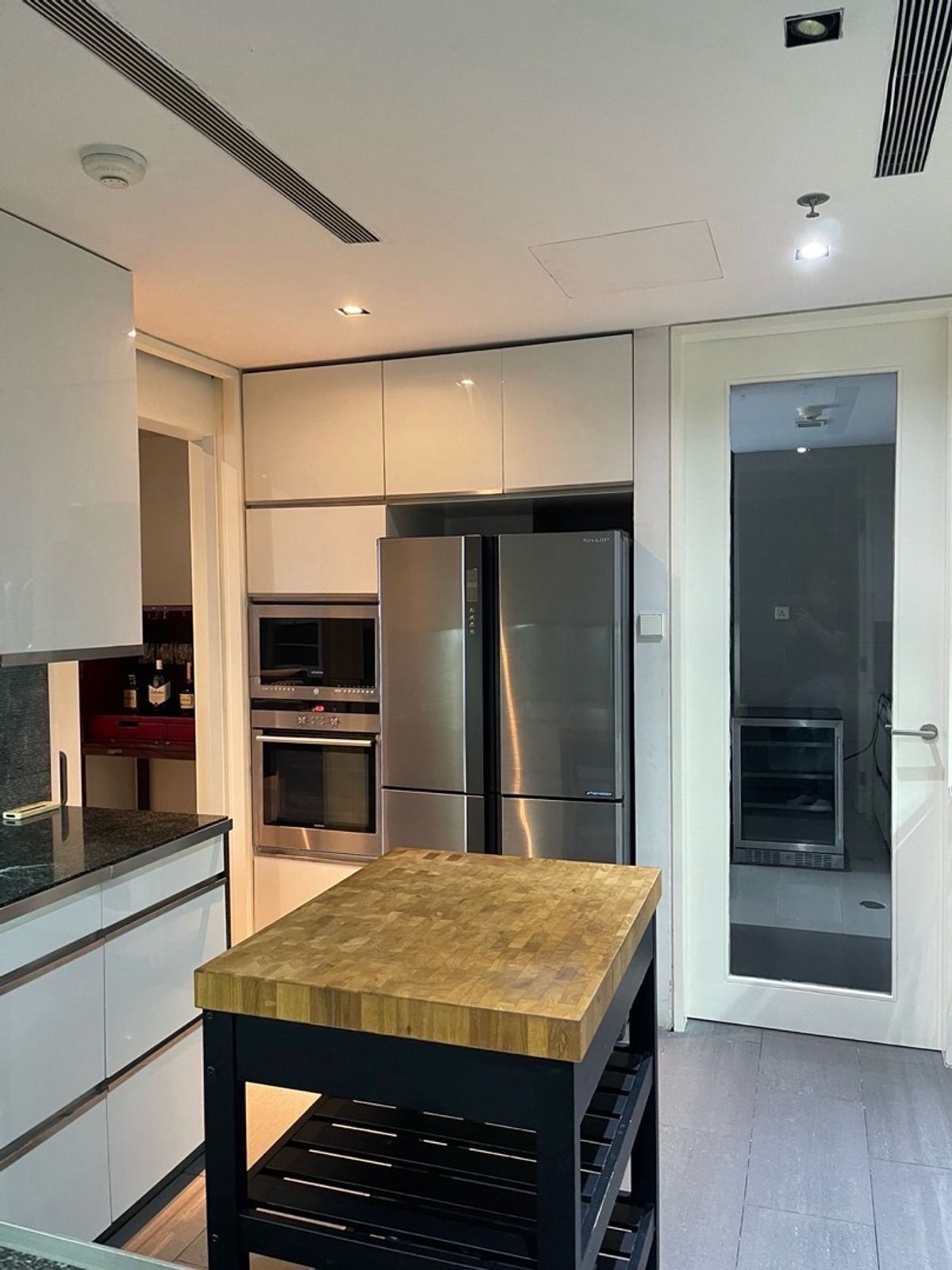 For SaleCondoSathorn, Narathiwat : Urgent Sale 3 bedcomdo with private lift lobby