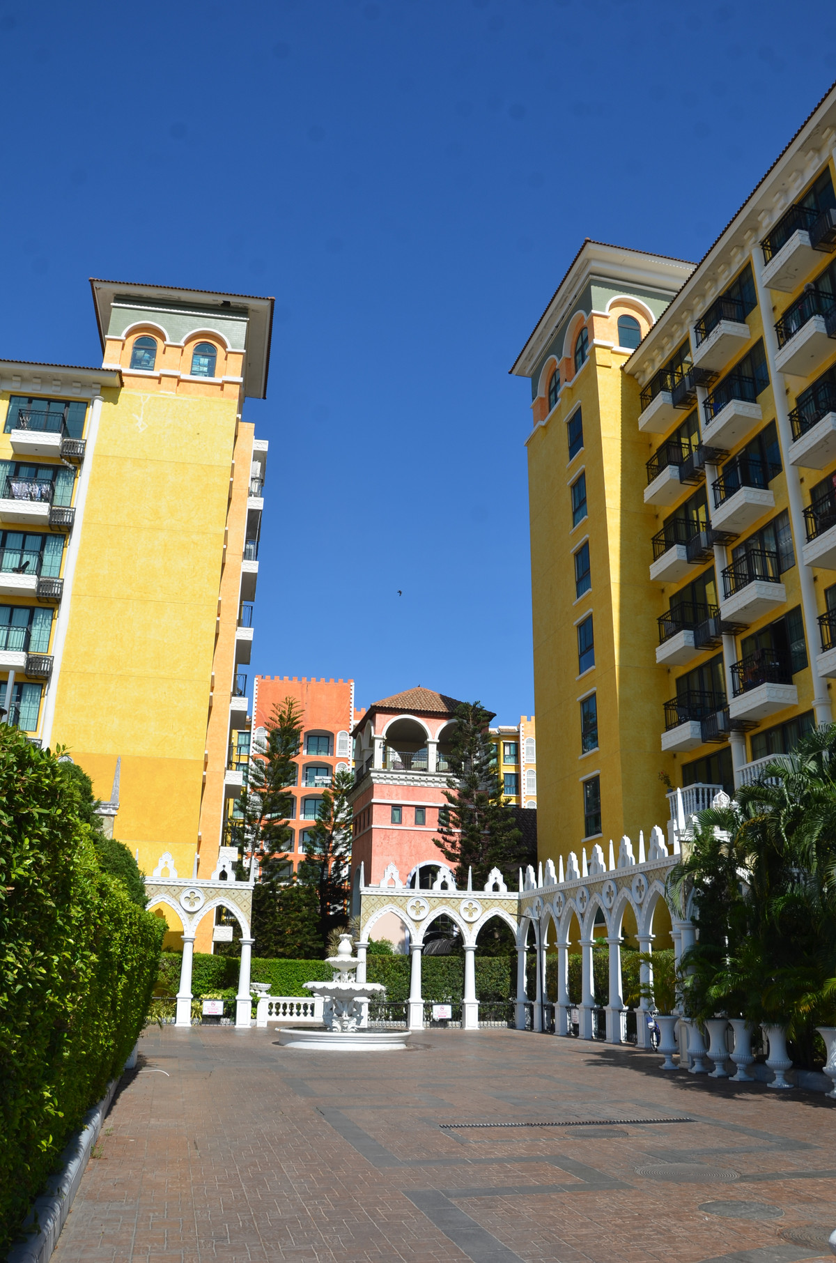 For SaleCondoPattaya, Bangsaen, Chonburi : Urgent Sales Venetian Signature Condo Resort Pattaya only 1.19mb