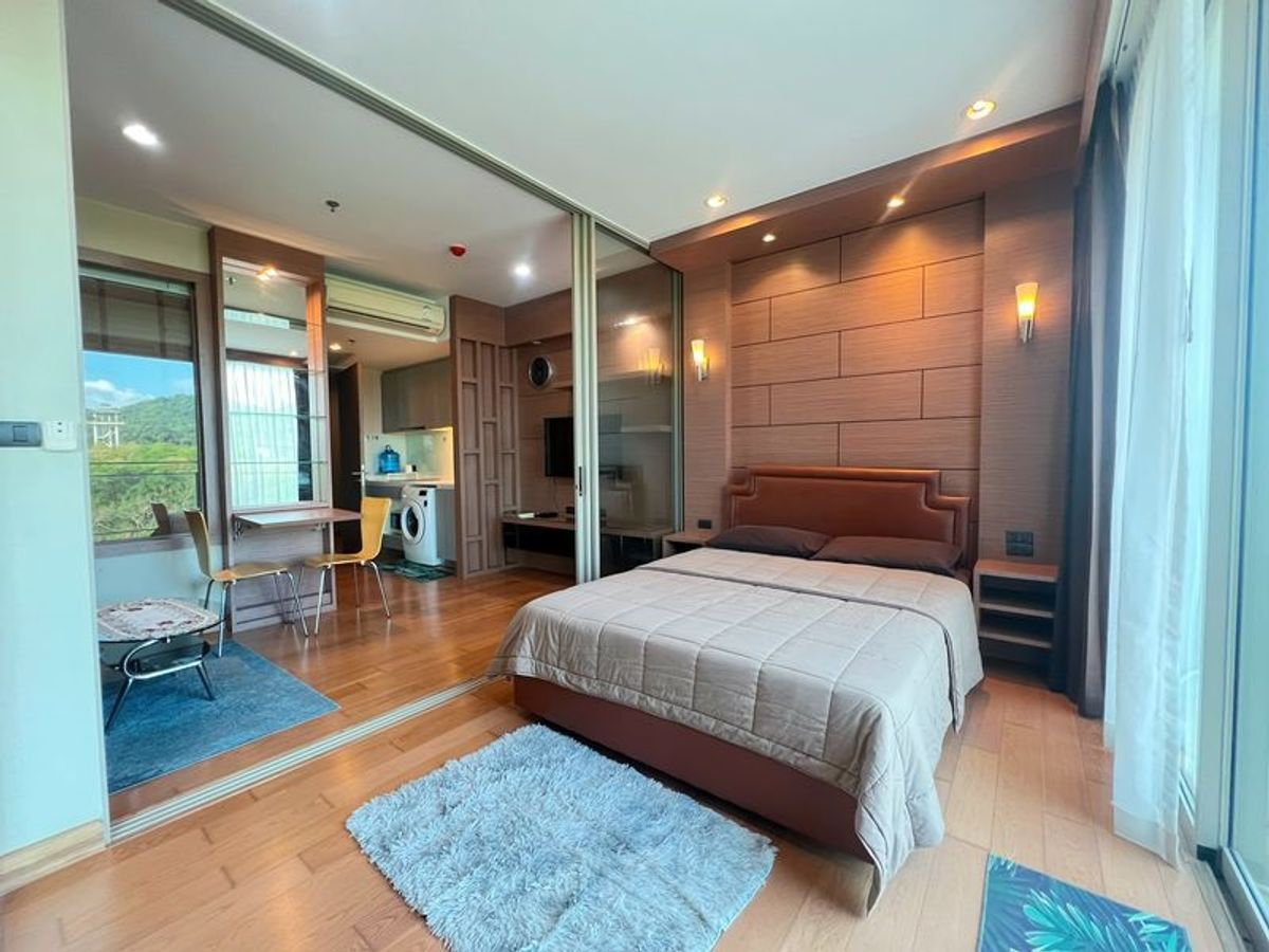 ให้เช่าคอนโดศรีราชา แหลมฉบัง บ้านบึง : ห้องเช่าศรีราชา ในคอนโด มารีน่า เบย์ฟร้อนท์ ชั้น 14 วิวเมือง + วิวเขา
