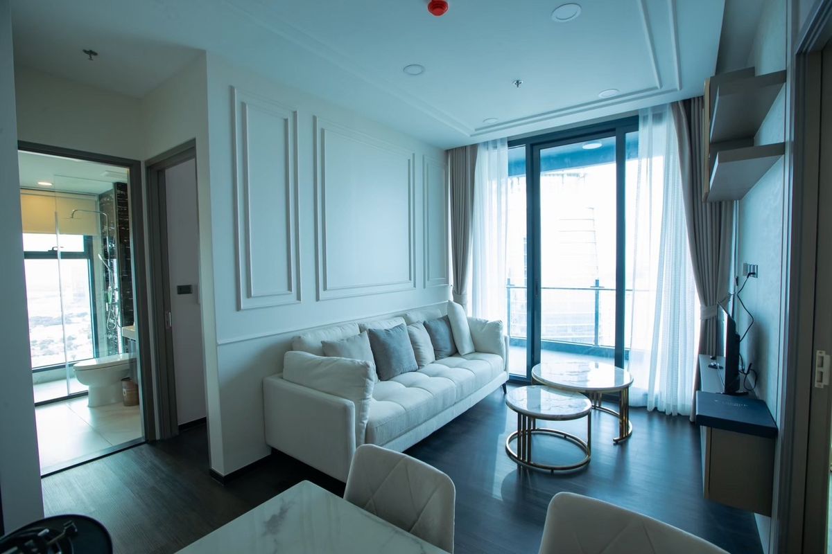 ให้เช่าคอนโดพระราม 3 สาธุประดิษฐ์ : LTH12459 – Sapphire Luxurious Rama 3 Condo FOR RENT Size 53 sqm. 2 beds 2 baths Near BRT WAT Pariwat Station ONLY 30K/Month