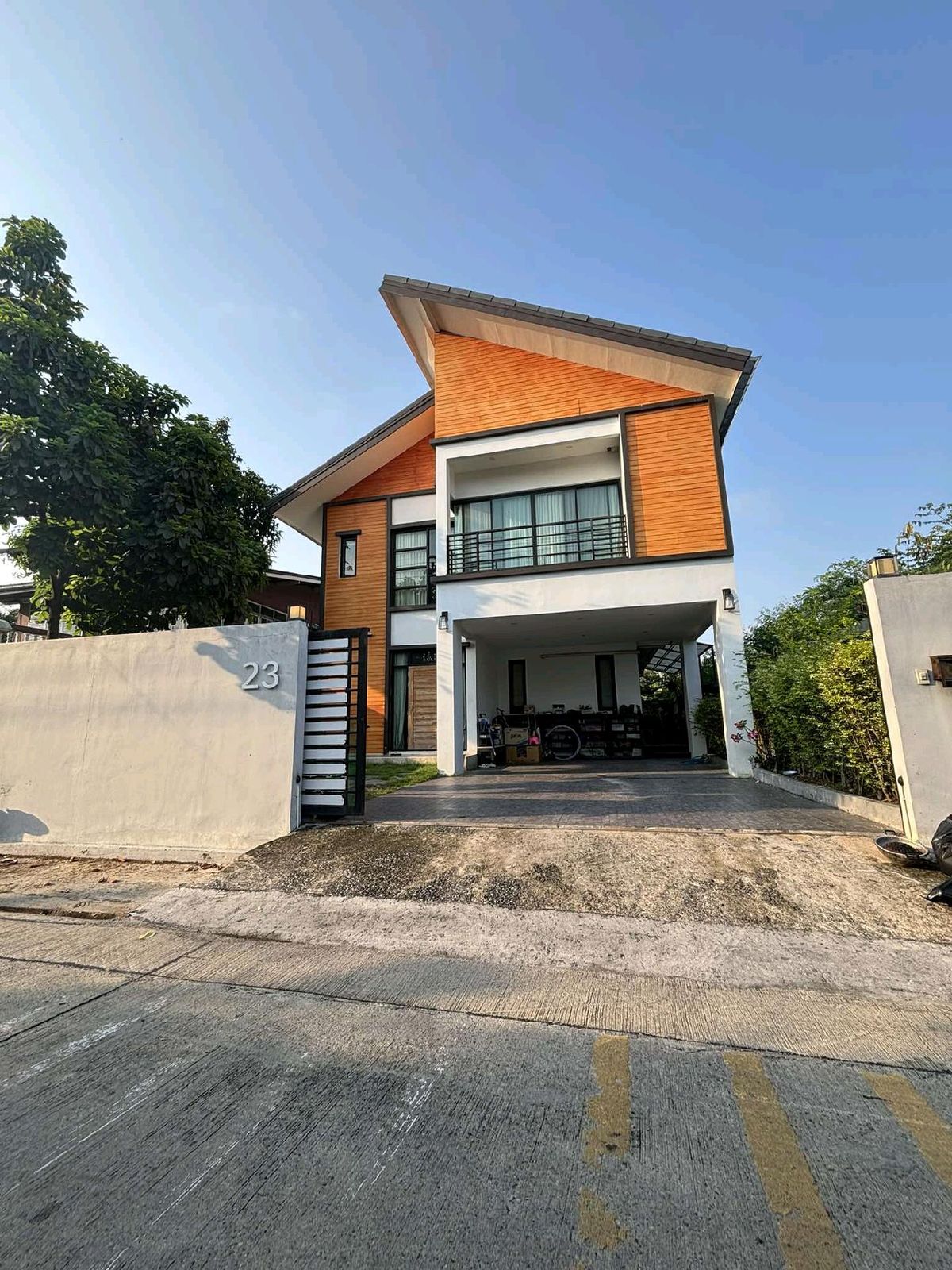 ให้เช่าบ้านวิภาวดี ดอนเมือง หลักสี่ : ปล่อยเช่า ใกล้โรงเรียนฮาร์โรว์