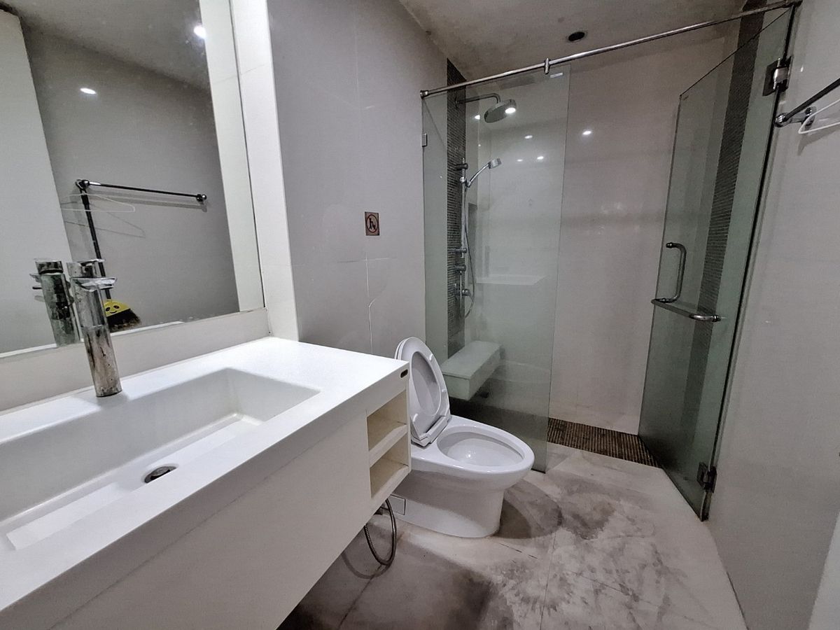 For RentCondoSathorn, Narathiwat : Condo for Rent Coroscio Sathorn Phiphat Collezio Sathorn Pipat near BTS Chong Nonsi Ferre 40 sq.m., 2nd floor, 1 bedroom