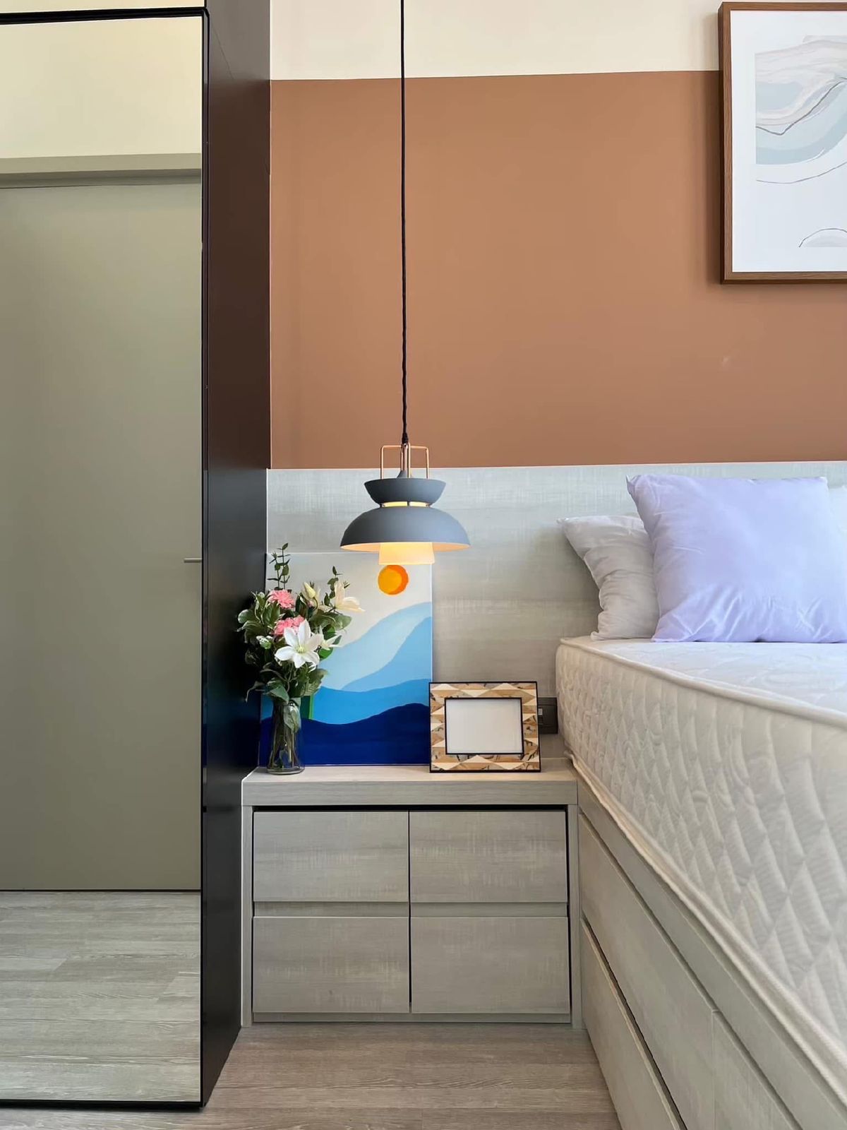 For RentCondoOnnut, Udomsuk : Luxurious condo for rent, 3.4 meters ceiling height, only 250 meters from BTS Punnawithi, near True Digital Park. The Line Condo Sukhumvit 101 