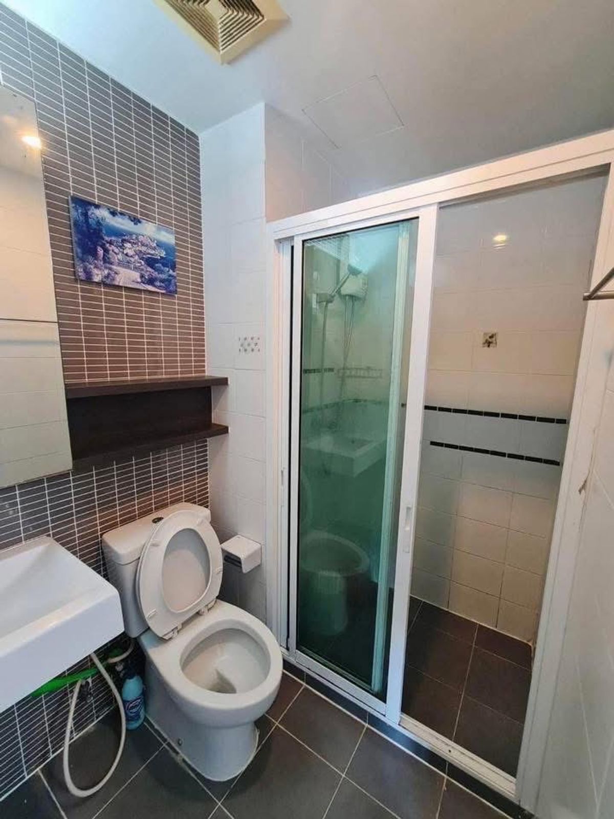 ขายคอนโดพัฒนาการ ศรีนครินทร์ : S-LFP109  ขายพร้อมผู้เช่า📌เดอะลีฟ พัฒนาการ, ชั้น 14 แต่งครบ 30.25 ตรม. 1.9 ล้าน 064-959-8900