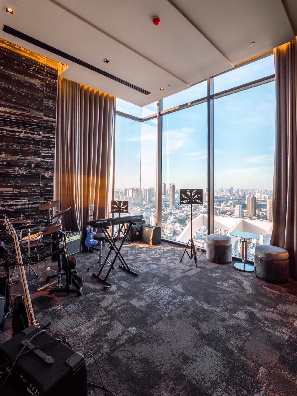 ให้เช่าคอนโดสุขุมวิท อโศก ทองหล่อ : 🌟FOR RENT : คอนโดหรู 1Bed at Park Origin ทองหล่อ ขนาด 35 ตรม.แบบ 1 ห้องนอน ชั้น 20
เดือนละ  35,000 บาท