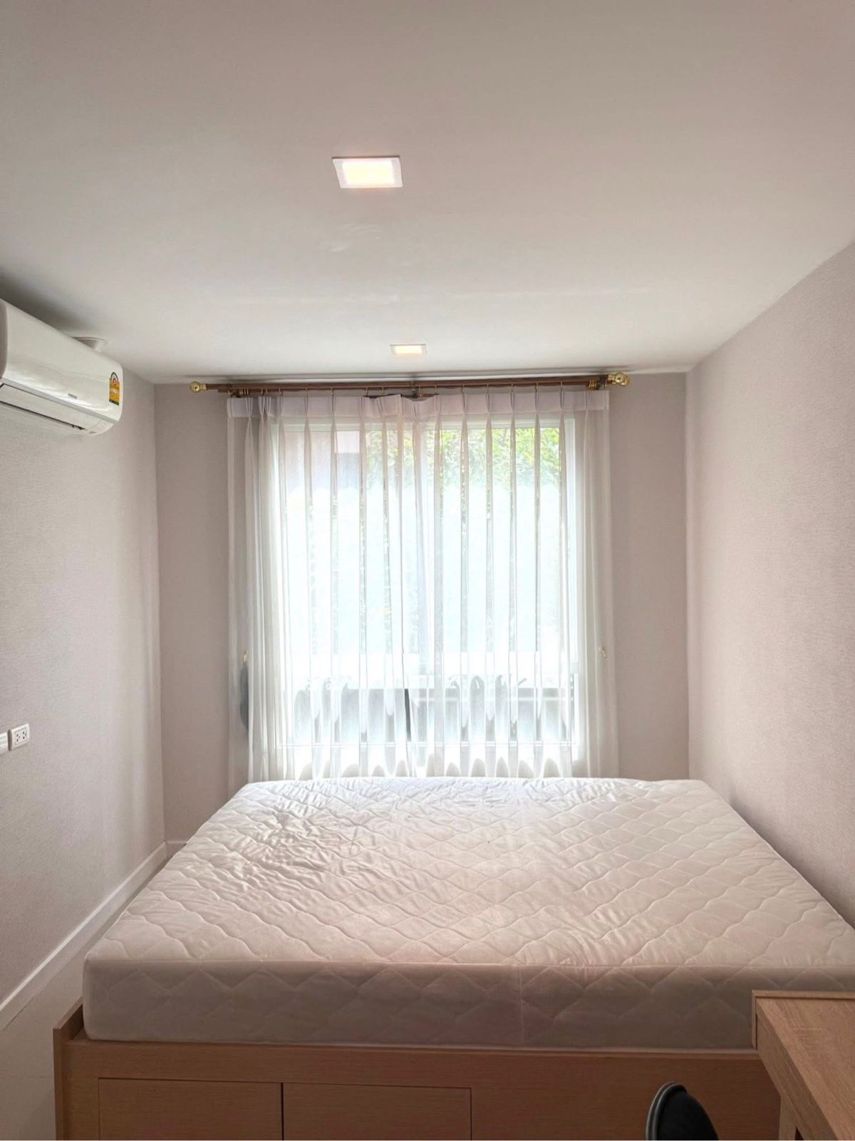 For RentCondoVipawadee, Don Mueang, Lak Si : ME-391 Condo for rent in JW Condo @ Don Mueang opposite Don Mueang Airport Near the dark red line