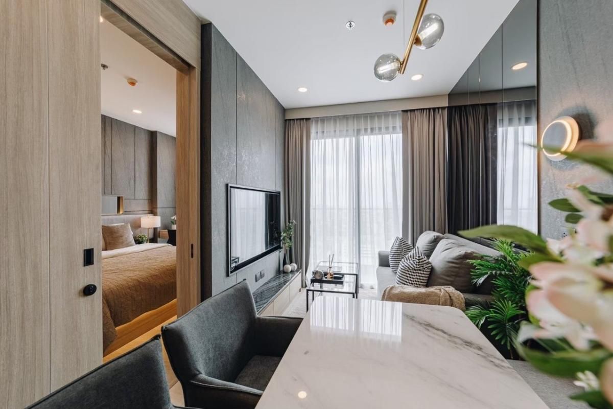 For RentCondoSiam Paragon ,Chulalongkorn,Samyan : Condo for rent Cooper Siam [Cooper Siam] Beautiful room, good price, convenient to travel, complete furniture. Ready to move in immediately Can make an appointment to see the room 
 
