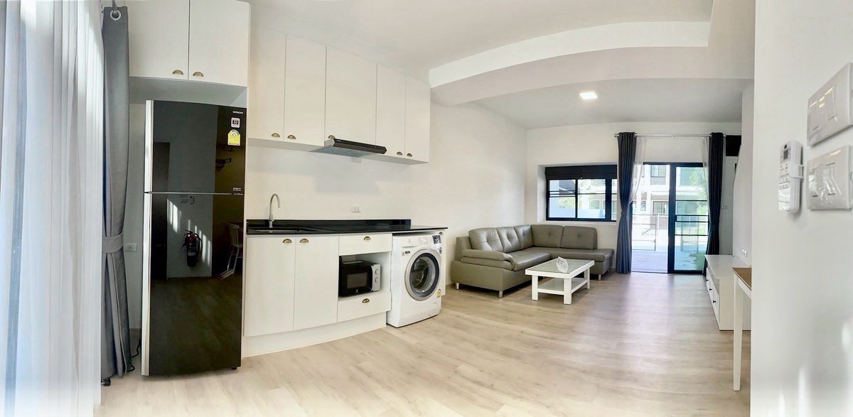 For RentTownhomeBangna, Bearing, Lasalle : ✅ House for Rent ✅ Indy 5 Bangna Km.7 🔥Close to Mega Bangna