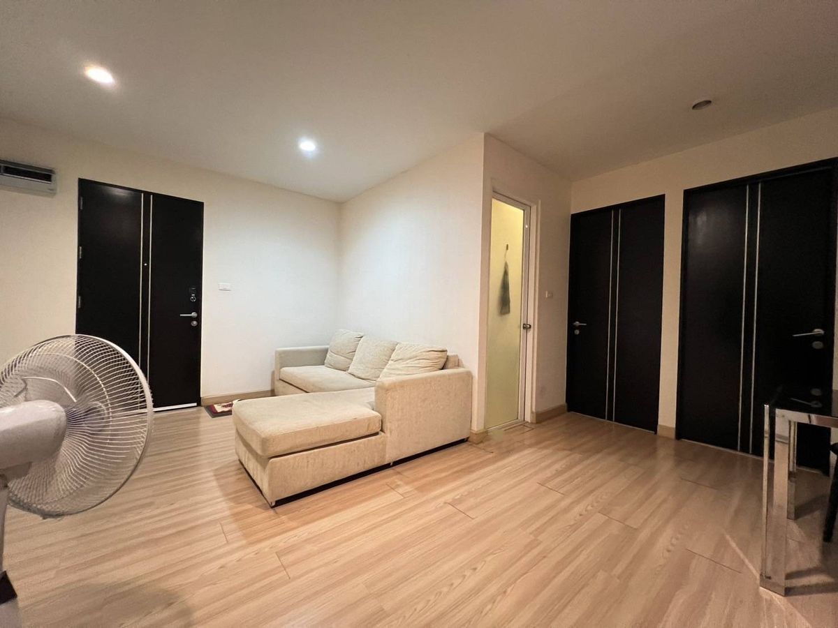 ขายคอนโดลาดพร้าว101 แฮปปี้แลนด์ : ✨ ขายคอนโด Happy Condo พร้อมเฟอร์นิเจอร์ครบชุด วิวสวย ไม่ได้รับผลกระทบจากเหตุการณ์แผ่นดินไหว เดินทางสะดวก ใกล้ BTSลาดพร้าว