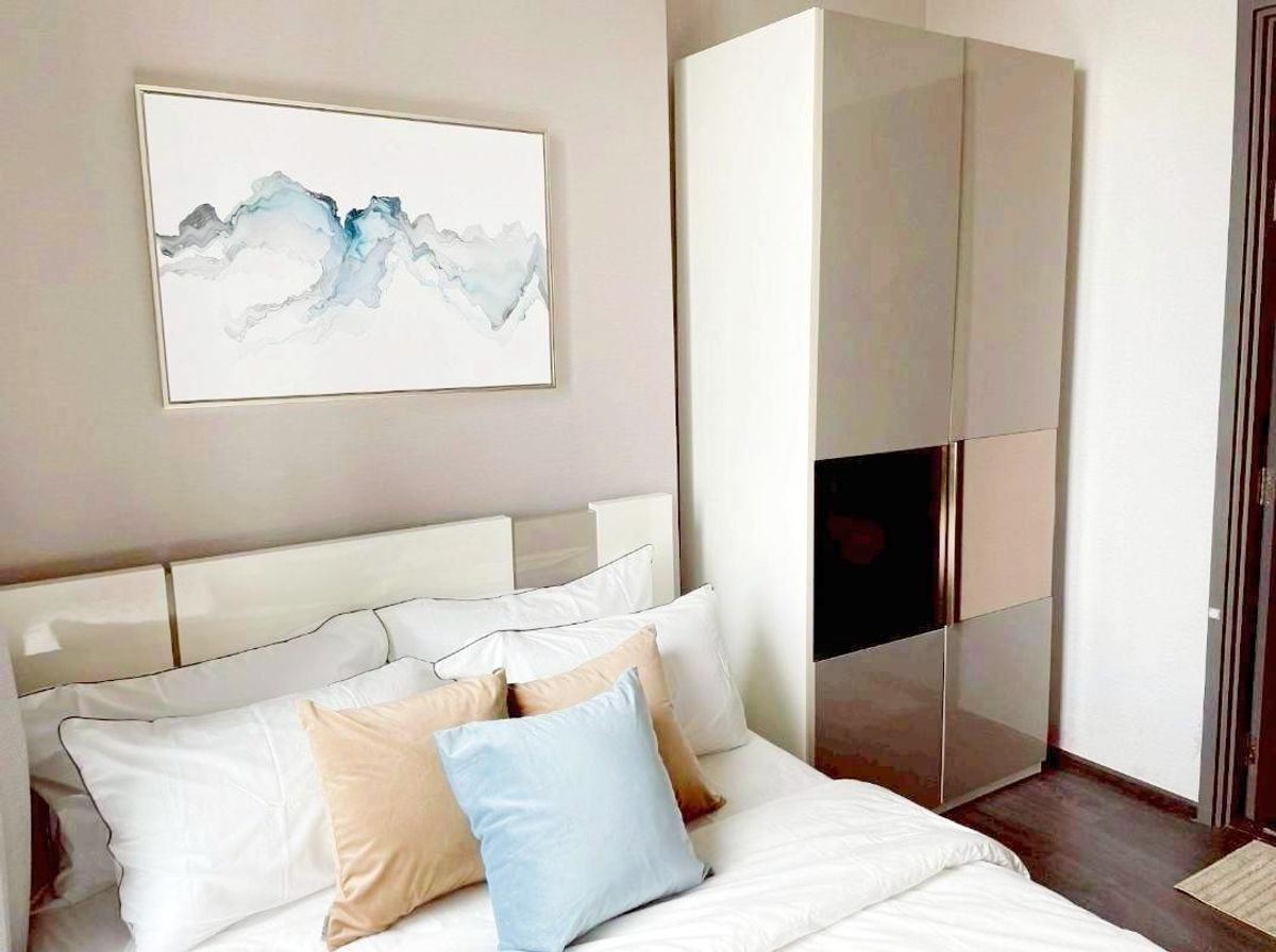 ขายคอนโดสุขุมวิท อโศก ทองหล่อ : ขาย Edge สุขุมวิท 23 1 ห้องนอน 30.5 ตร.ม. รีโนเวทใหม่ เฟอร์นิเจอร์ครบ