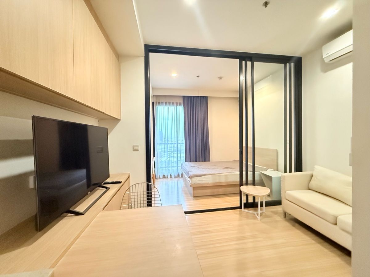 For RentCondoSapankwai,Jatujak : Condo for rent M Jatujak (M. Chatuchak) 🌟 Ready to stay 🌟 🐶😽 Can raise animals 🐶🐱✅💯 BTS / MRT Chatuchak 
 
