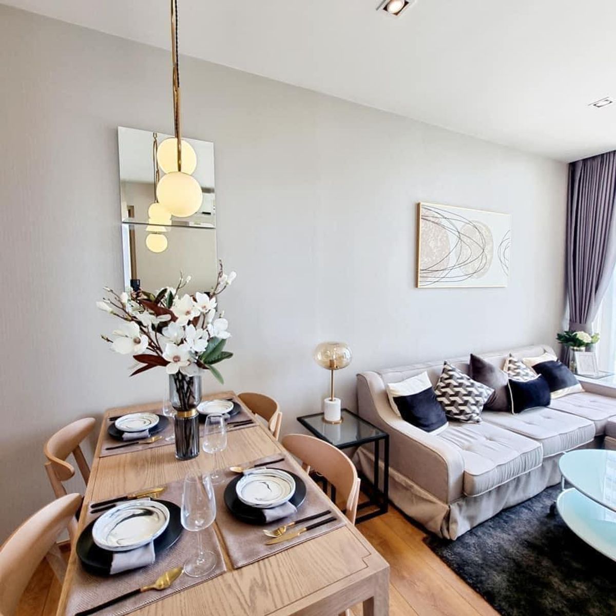 For RentCondoSukhumvit, Asoke, Thonglor : 🌿 Rental of the Phrom Phong area 📍Park Origin 24 | Large room, peaceful garden in the heart of Sukhumvit | Price only 45,000 baht/month | Convenient transportation near BTS Phrom Phong 
 

