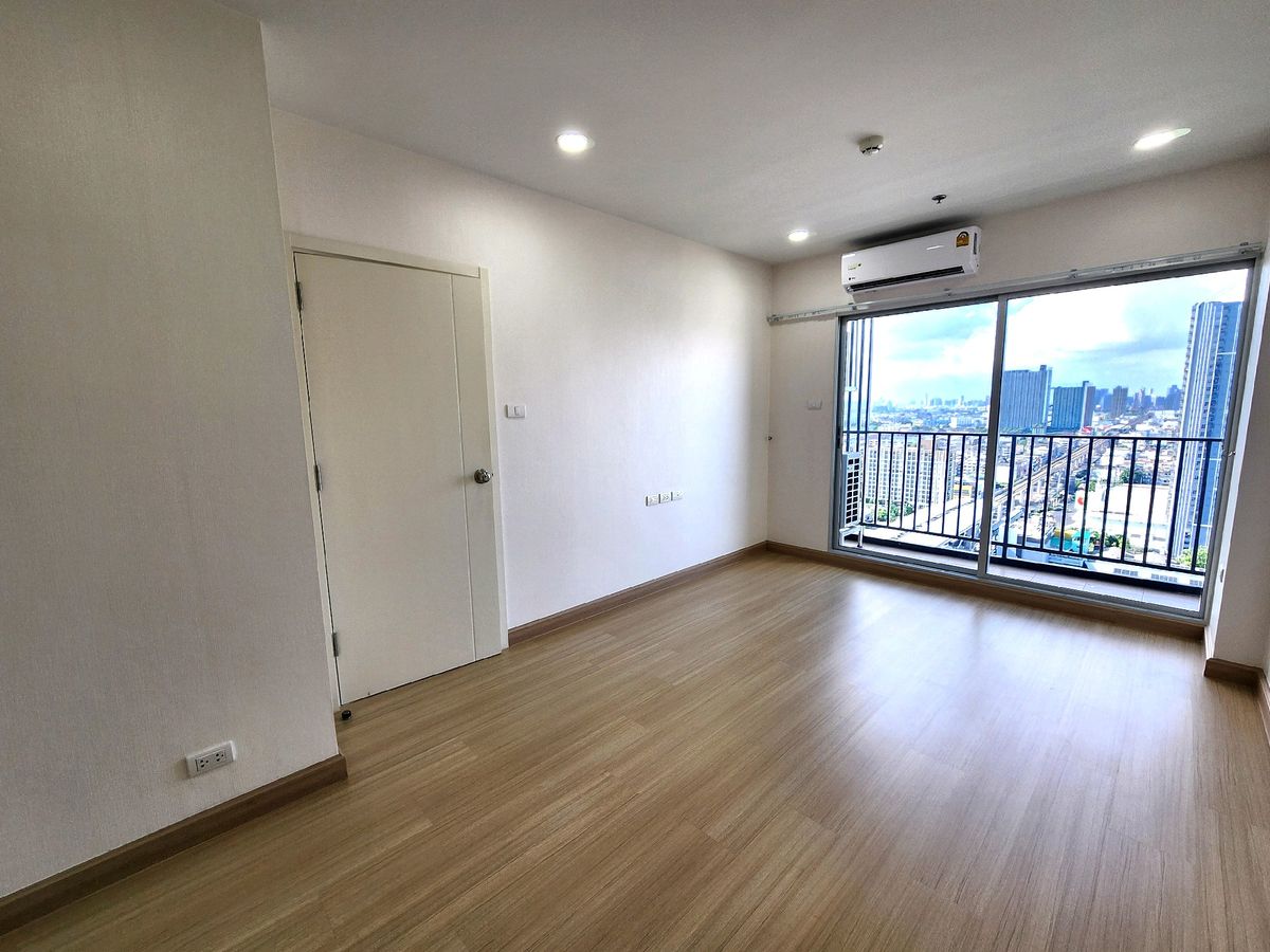 For SaleCondoSamut Prakan,Samrong : Condo for sale, Supalai, Weeranda Sukhumvit 117, an appointment to see the room 👉Line: @pfbkk