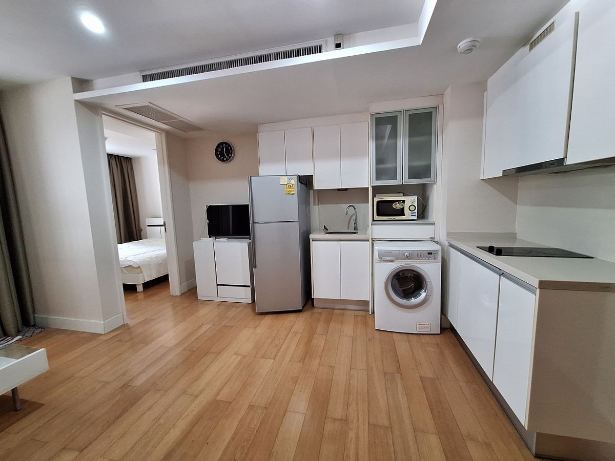 For RentCondoSathorn, Narathiwat : Condo for Rent Coroscio Sathorn Phiphat Collezio Sathorn Pipat near BTS Chong Nonsi Ferre 40 sq.m., 2nd floor, 1 bedroom