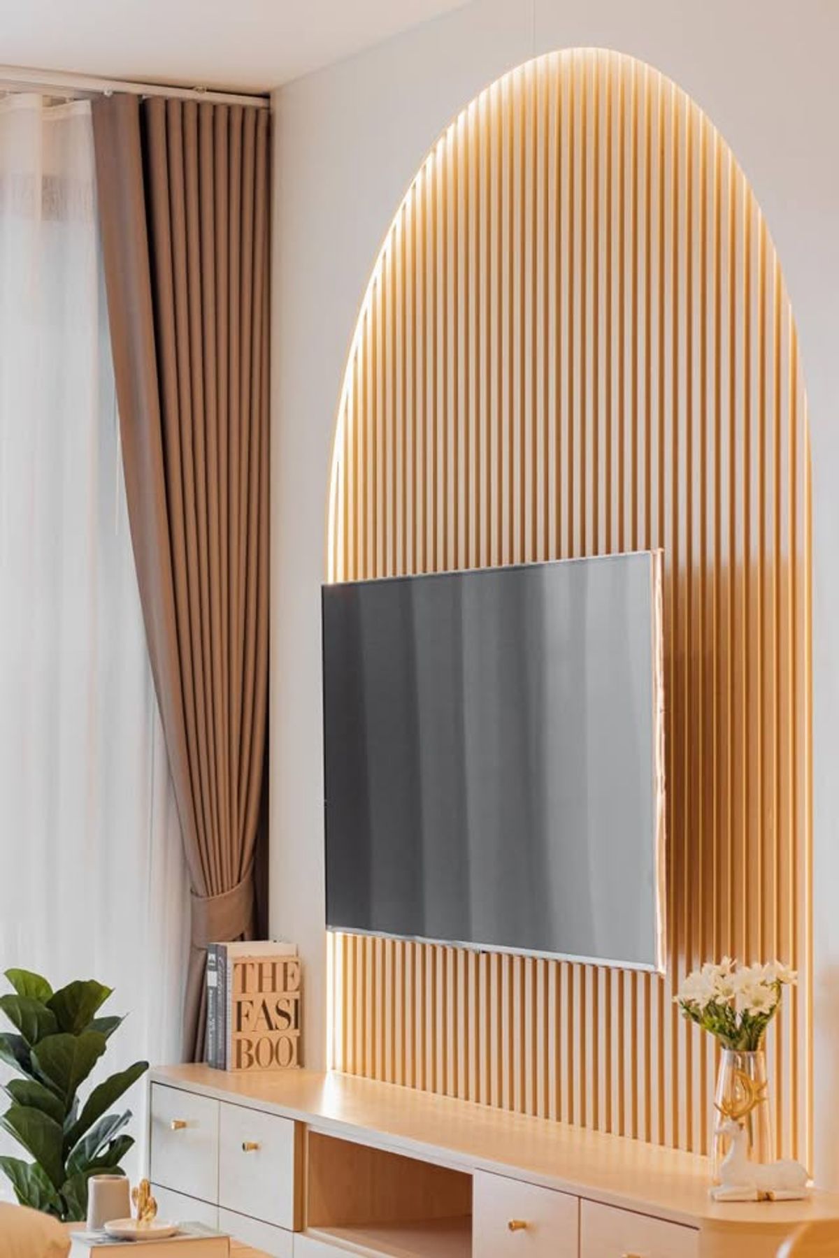 ให้เช่าคอนโดสุขุมวิท อโศก ทองหล่อ : ห้องแรร์สไตล์ญี่ปุ่น! ให้เช่า Maru Ekamai 2 | 2 ห้องนอน 60 ตร.ม. ชั้น 20 วิวโล่ง เฟอร์ไม้แท้บิ้วอินสวยละมุน | 68,000 บาท/เดือน | เลี้ยงสัตว์ได้ | รหัส T1709