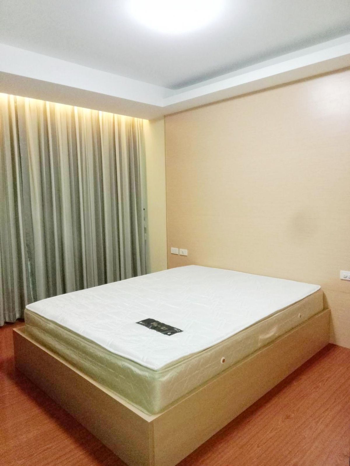 For SaleCondoLadprao101, Happy Land, The Mall Bang Kapi : For sale, Le Champs Premium Lat Phrao 112 condo, 1 bedroom, 45 sqm., like new, never rented out.