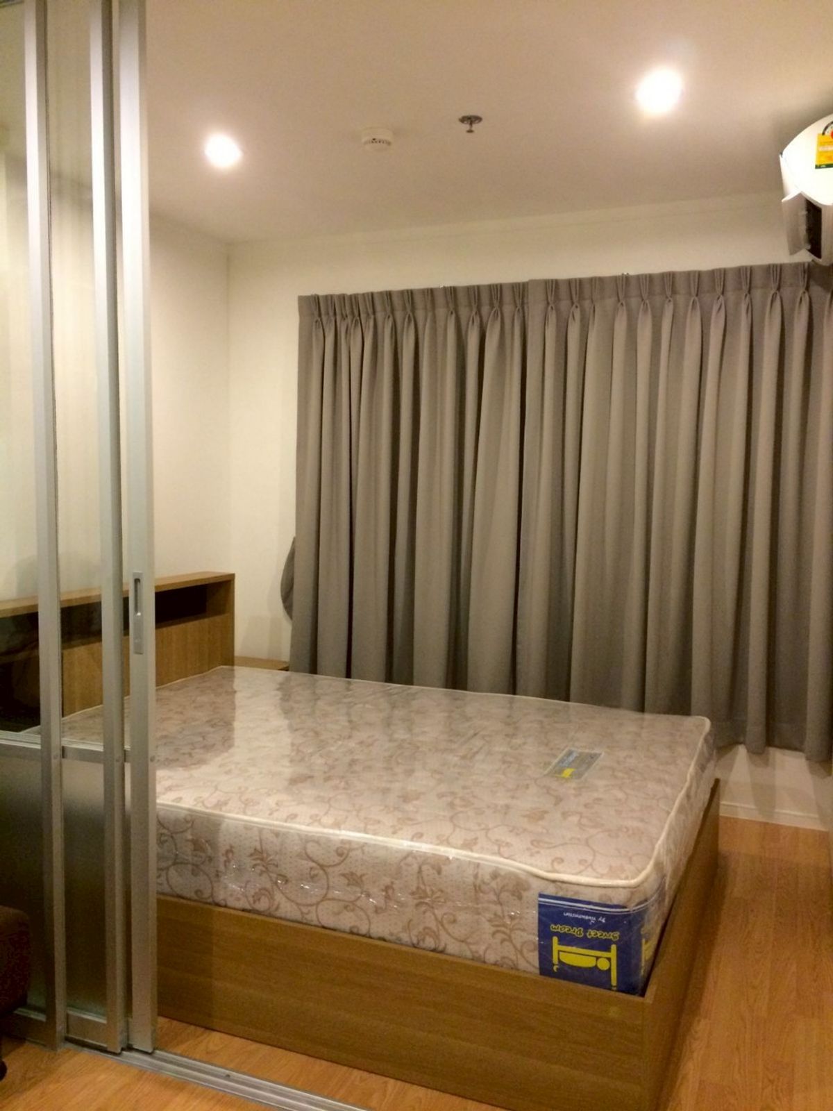 ขายคอนโดพัฒนาการ ศรีนครินทร์ : S-LPNSH359 ขาย คอนโด ลุมพินี เพลส ศรีนครินทร์-หัวหมาก สเตชั่น ชั้น4 ตึกA วิวเมือง 22.5ตรม. 1นอน 1น้ำ 2.26 ล้าน 064-959-8900