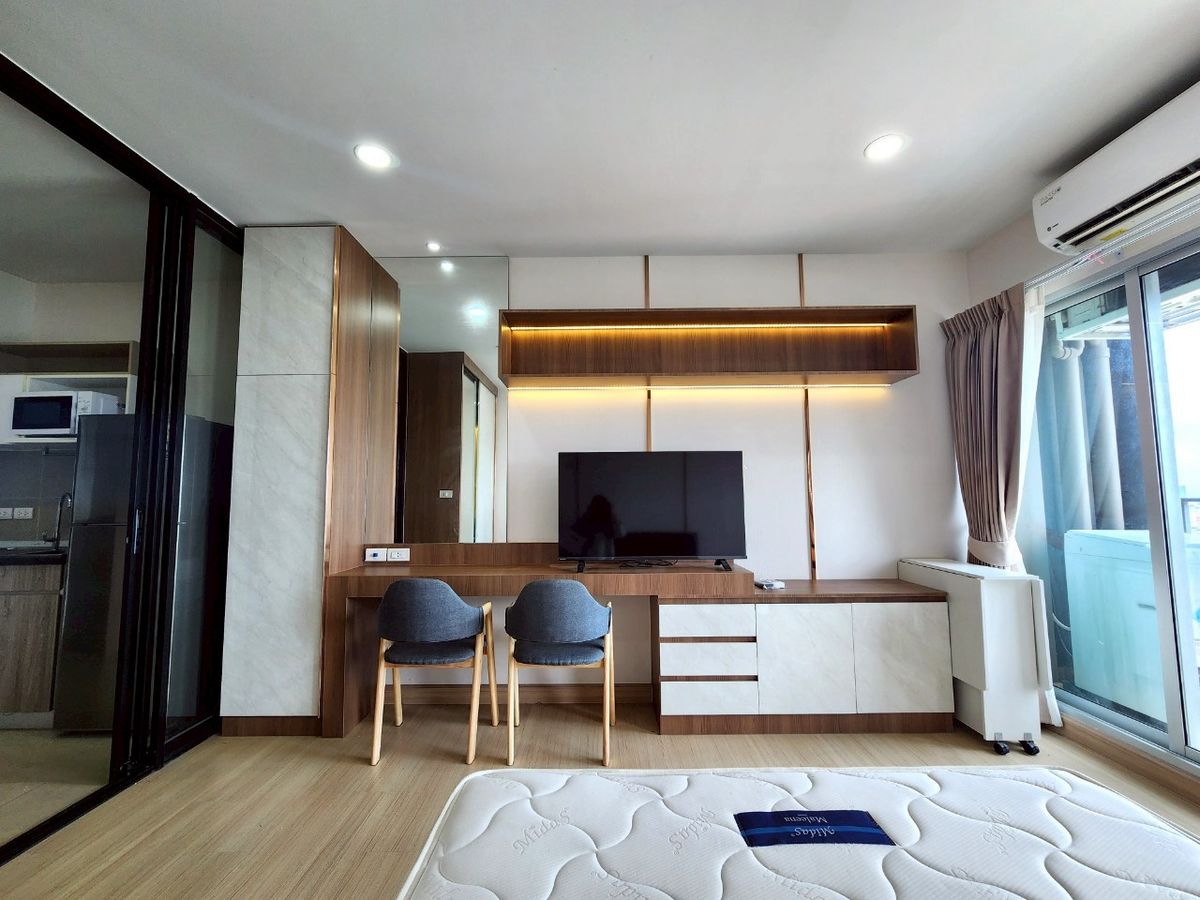 For RentCondoSamut Prakan,Samrong : RDS-4795 Condo for rent, Supalai Werenda Sukhumvit 117, watch the room 👉Line: @pfbkk