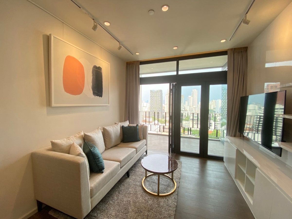 ให้เช่าคอนโดสุขุมวิท อโศก ทองหล่อ : Pet-Friendly | Spacious 2BR | Muniq Sukhumvit 23 | ฿80k Fully Furnished | Move-in Ready