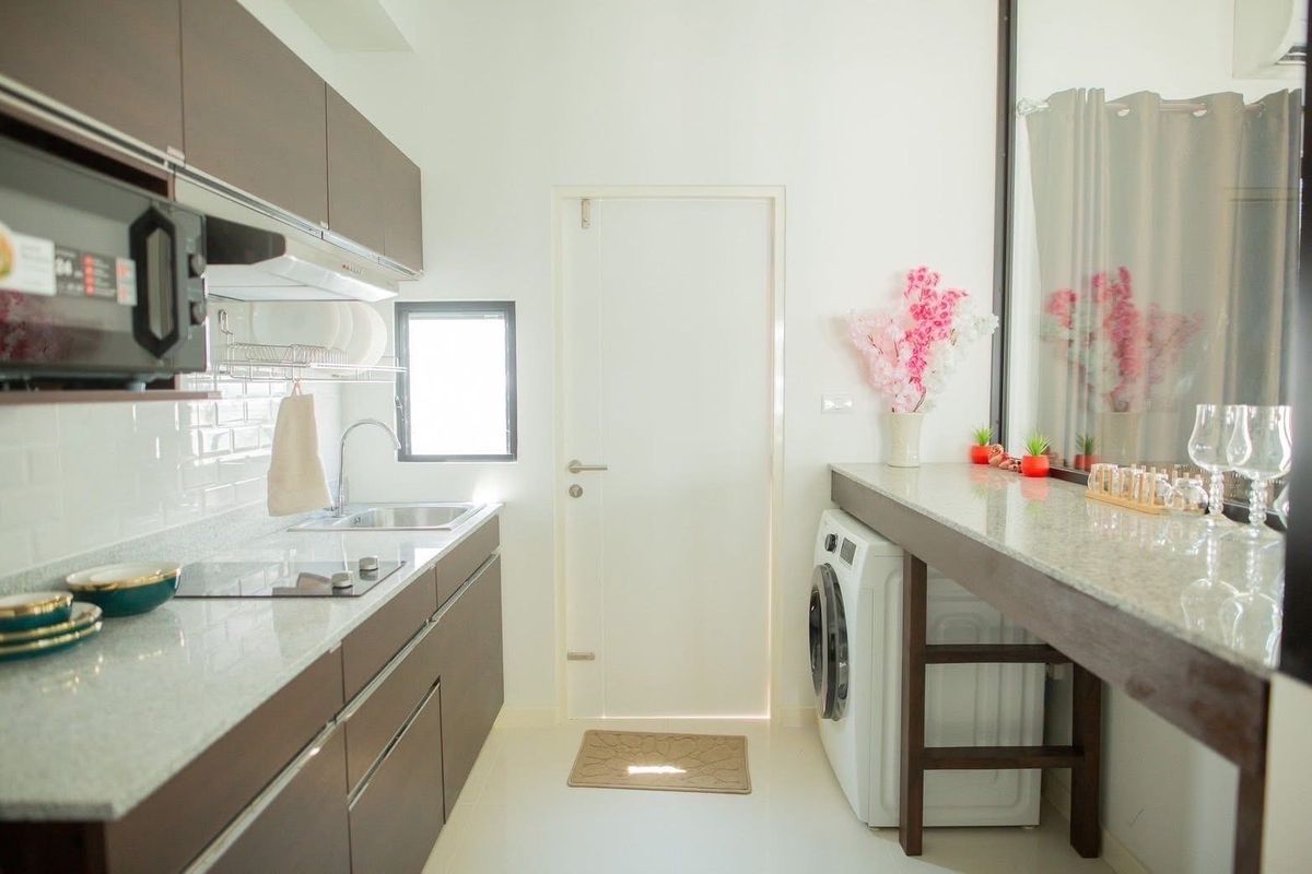 ให้เช่าทาวน์โฮมบางนา แบริ่ง ลาซาล : ✅ House for Rent ✅ Indy 5 Bangna KM.7 🔥close to mega bangna