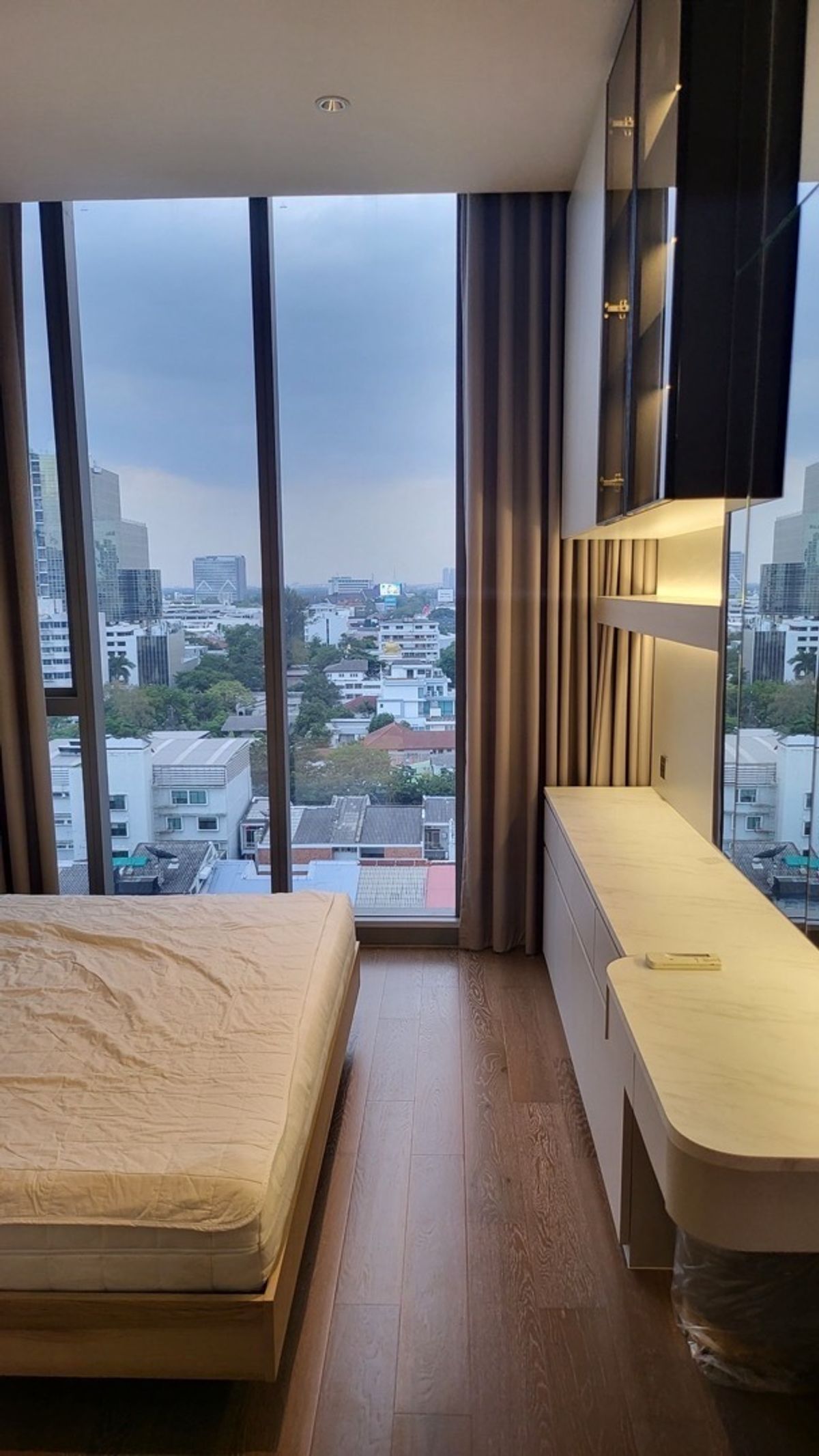 For RentCondoSukhumvit, Asoke, Thonglor : Rent KRAAM Sukhumvit 26 rooms wide 
 ❤️ Ready to stay LINE OA: @ladysai