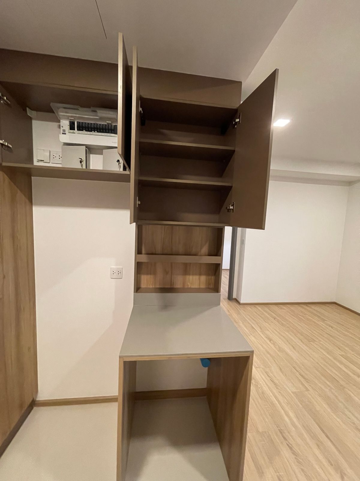 ขายคอนโดสุขุมวิท อโศก ทองหล่อ : For Sale: Condo Taka Haus Ekkamai (S15-9316)