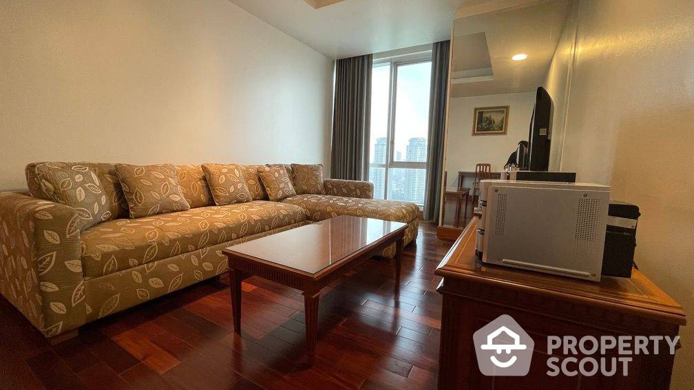 For SaleCondoSathorn, Narathiwat : 2-BR Condo at Ascott Sathorn near BTS Saint Louis