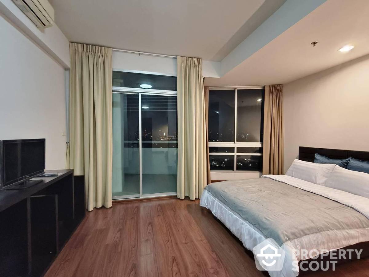 ขายคอนโดลาดพร้าว เซ็นทรัลลาดพร้าว : คอนโด สตูดิโอ ที่ เดอะ เซสท์ ลาดพร้าว คอนโดมิเนียม ใกล้ MRT ลาดพร้าว