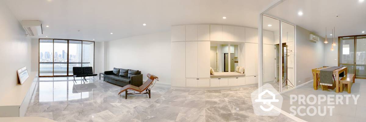For RentCondoWongwianyai, Charoennakor : 3-BR Condo at River House Condominium near MRT Hua Lamphong
