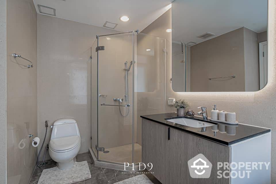 For SaleCondoSukhumvit, Asoke, Thonglor : 3-BR Serviced Apt. near BTS Thong Lor