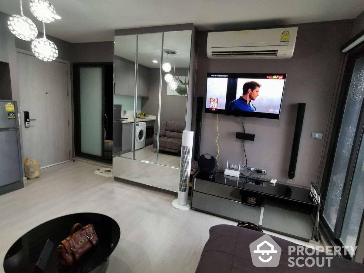 For SaleCondoSukhumvit, Asoke, Thonglor : 1-BR Condo at Rhythm Sukhumvit 36-38 near BTS Thong Lor